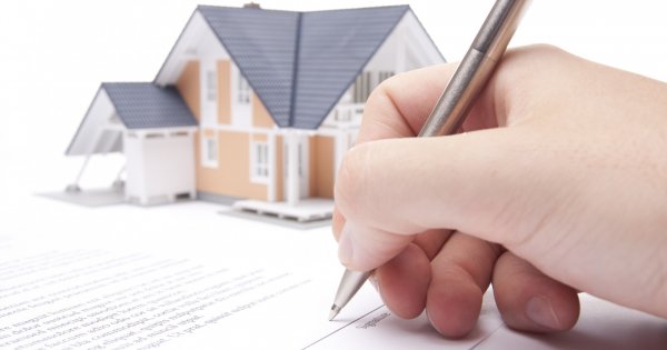 Hợp đồng mua bán đất bằng giấy viết tay có giá trị pháp lý không?