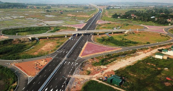 Giá đất bổ sung để bồi thường dự án cao tốc Dầu Giây - Phan Thiết cao nhất là 3,3 triệu/m2