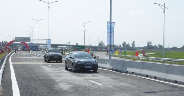 Thông xe cao tốc Lộ Tẻ - Rạch Sỏi nối Cần Thơ - Kiên Giang