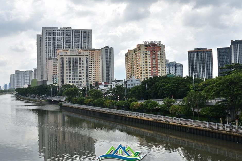 Sốt ruột chờ khai thông hồ sơ nhà đất